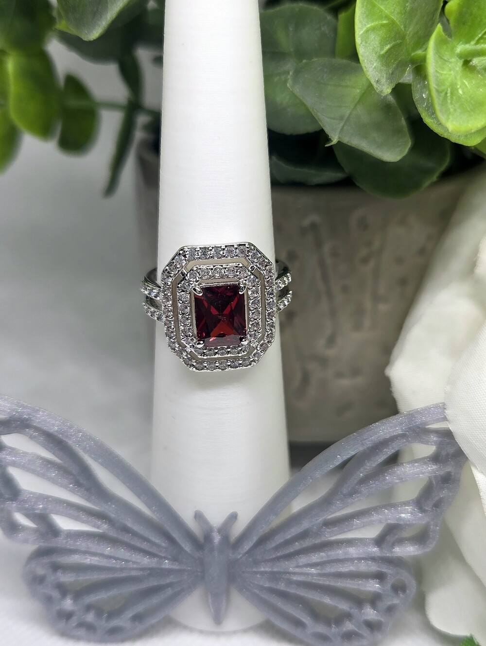 BP Rubt Red CZ Center Stone and Double Halo On Rhodium Plating